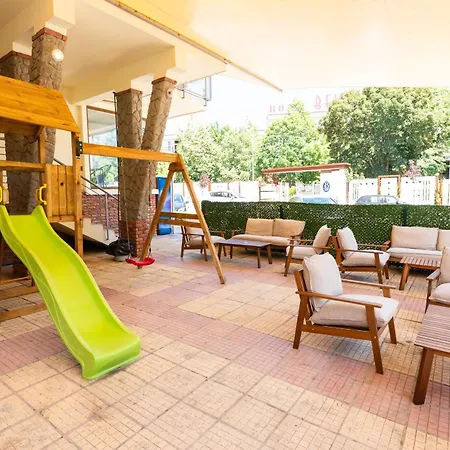Otel M2 Primorsko